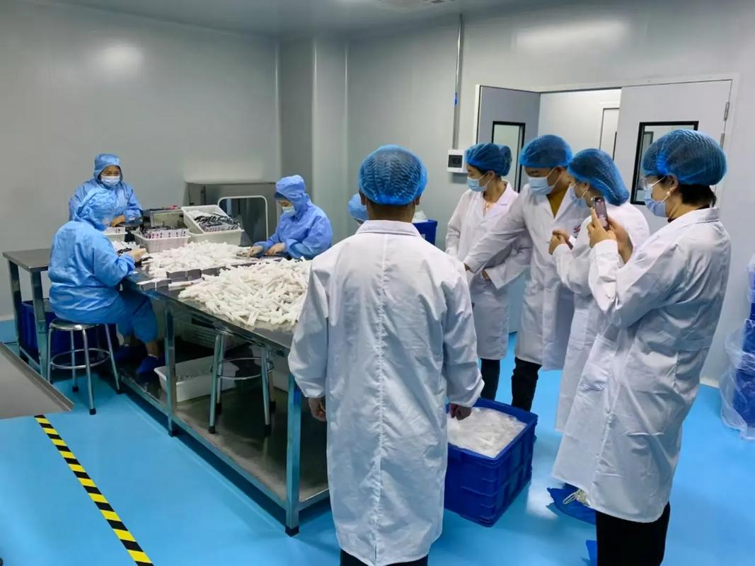 工厂实拍 专业化妆品代工，优质选择在此